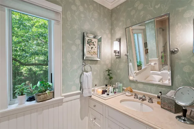 $5,950,000 | 116 White Hill Road, Cold Spring Harbor, NY 11724