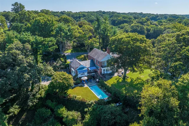 $5,950,000 | 116 White Hill Road, Cold Spring Harbor, NY 11724