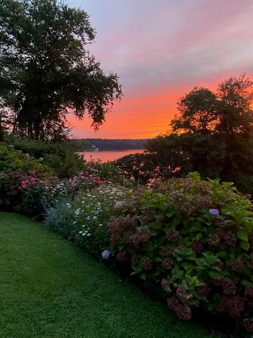 $5,950,000 | 116 White Hill Road, Cold Spring Harbor, NY 11724