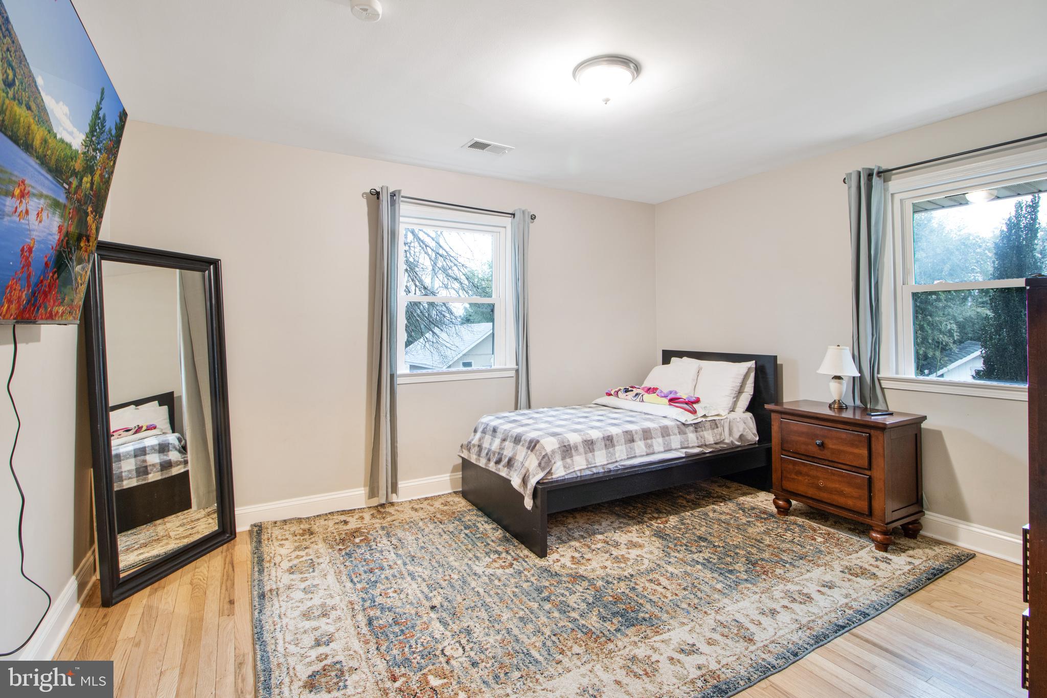 26000 Ridge Road Damascus, MD 20872 - Photo 11 of 24 Gallery Image 11
