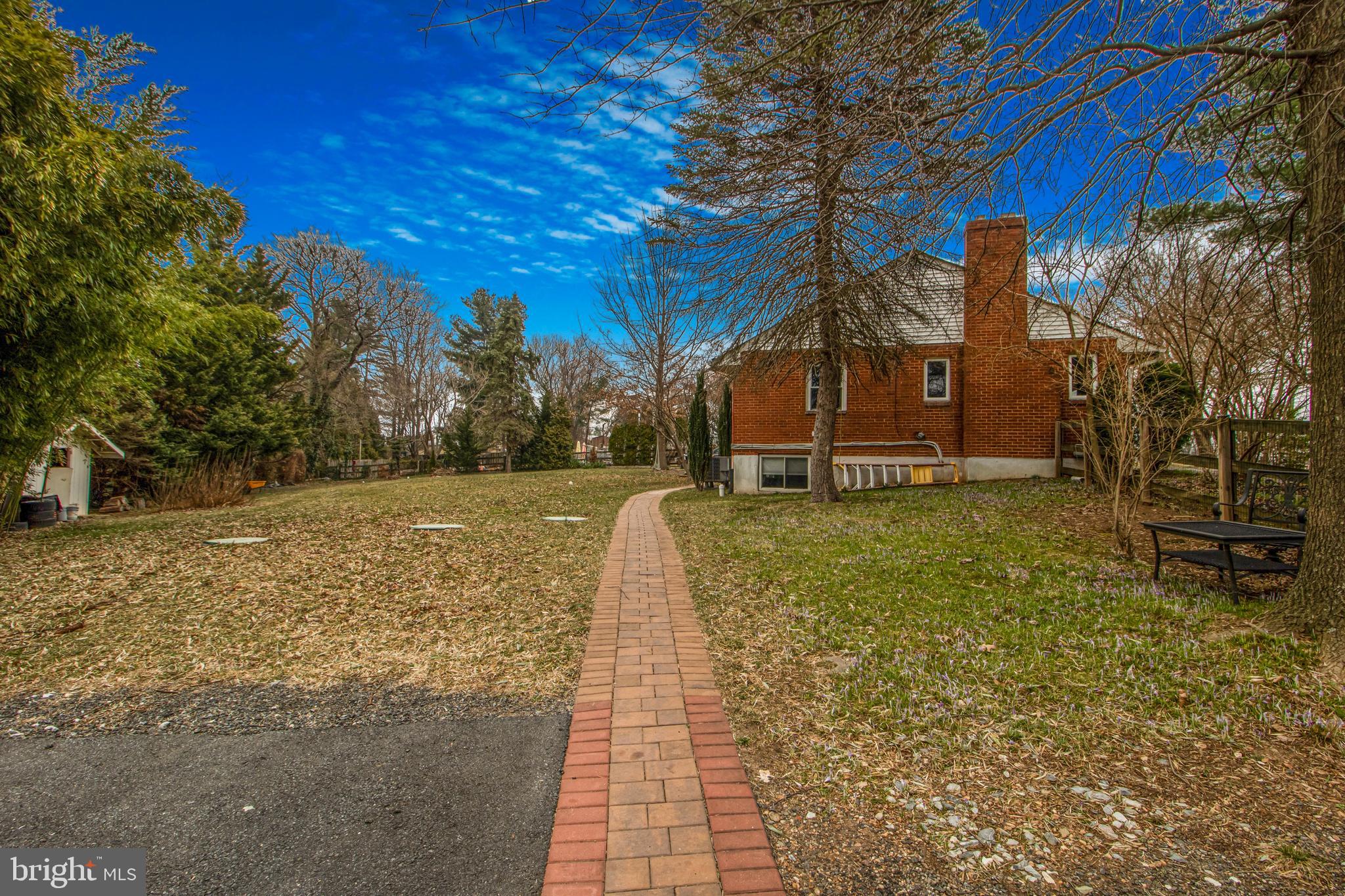 26000 Ridge Road Damascus, MD 20872 - Photo 22 of 24 Gallery Image 22