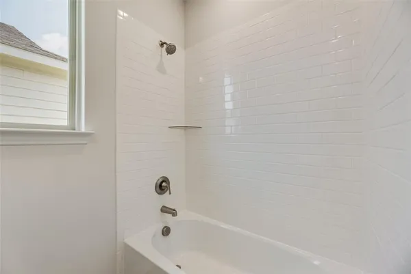 $330,355 | 1017 Canoe Way, Crowley, TX 76036