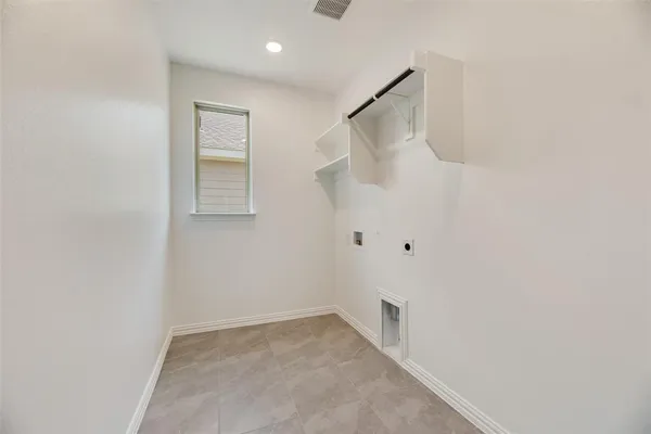 $330,355 | 1017 Canoe Way, Crowley, TX 76036