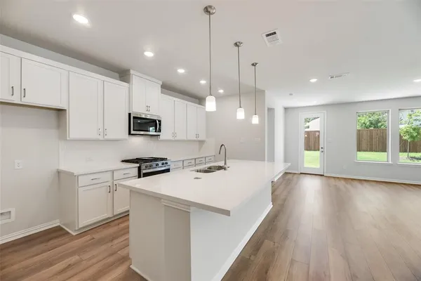 $330,355 | 1017 Canoe Way, Crowley, TX 76036