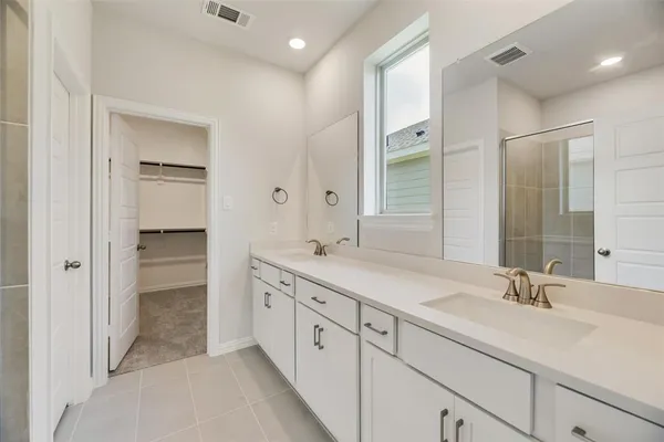 $330,355 | 1017 Canoe Way, Crowley, TX 76036