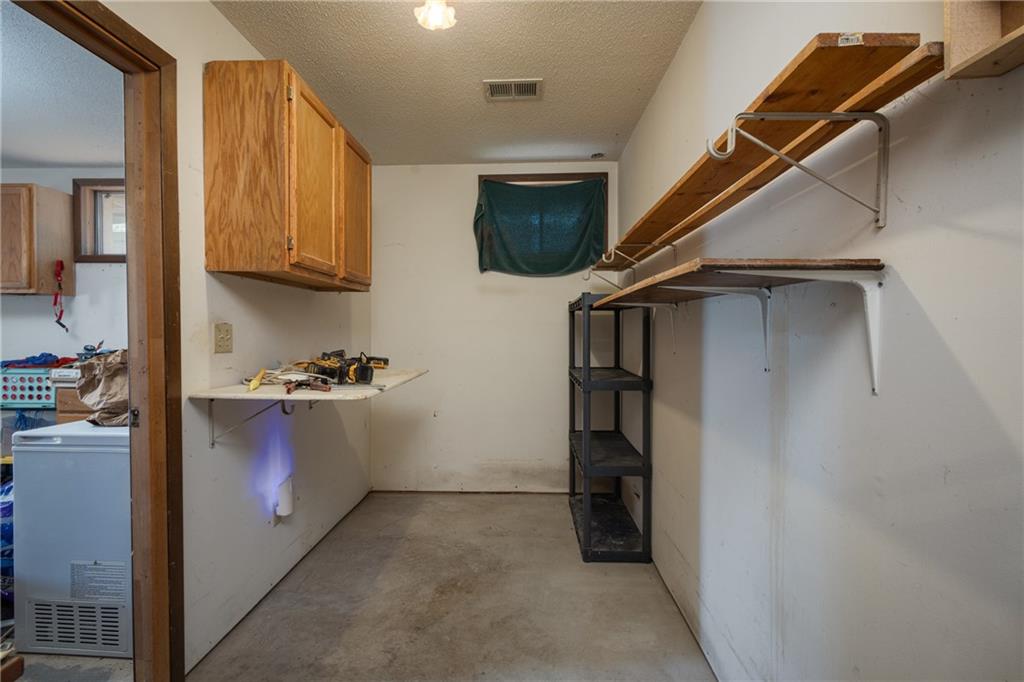 28887 Mortensen Road Lincoln, MO 65338 - Photo 19 of 59