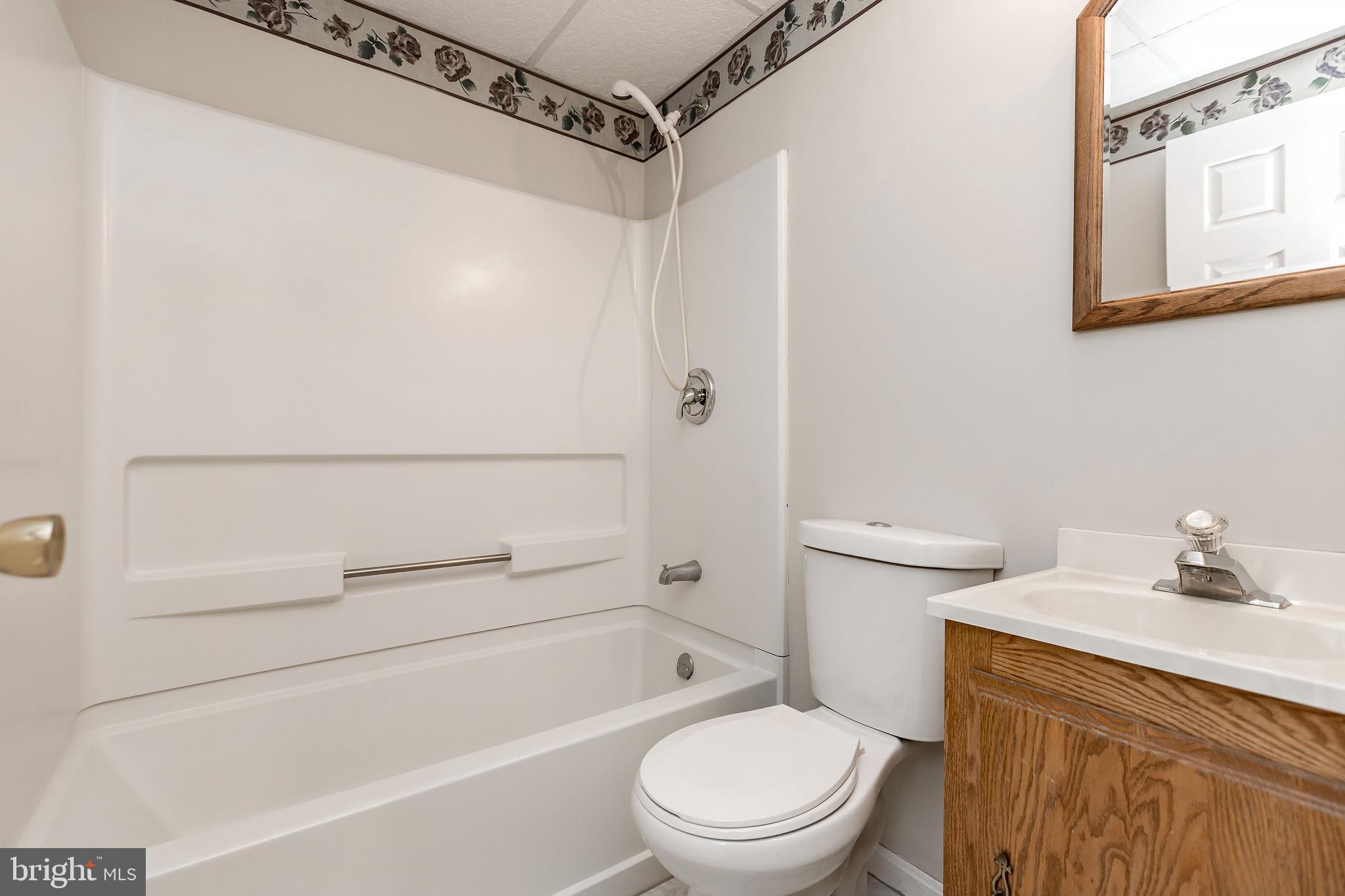 15128 Callohan Court Silver Spring, MD 20906 - Photo 33 of 37 Basement full bath