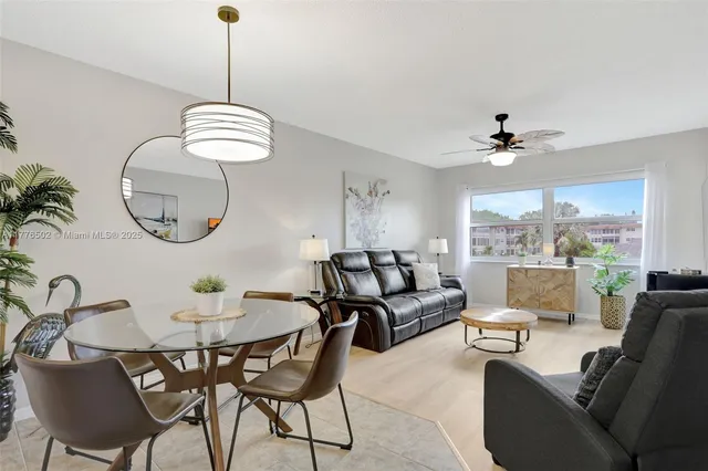 $109,900 | 3406 Northwest 49th Avenue, Unit 507, Lauderdale Lakes, FL 33319