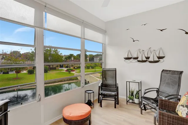 $109,900 | 3406 Northwest 49th Avenue, Unit 507, Lauderdale Lakes, FL 33319