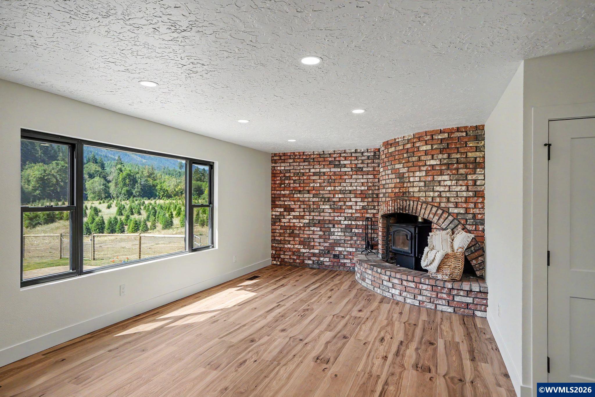 20970 Gooseneck Road Sheridan, OR 97378 - Photo 16 of 50 Gallery Image 16