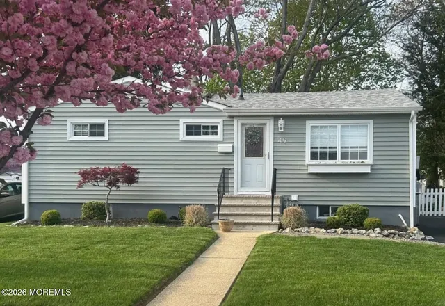$499,999 | 49 Helen Avenue, Freehold, NJ 07728