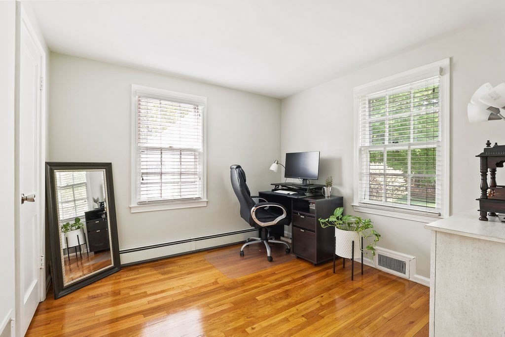 11 Marshall Road Natick, MA 01760 - Photo 10 of 29 Gallery Image 10