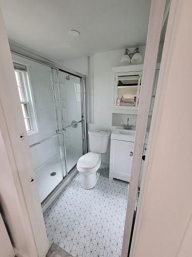 74 Cole Street Bridgeport, CT 06604 - Photo 6 of 30