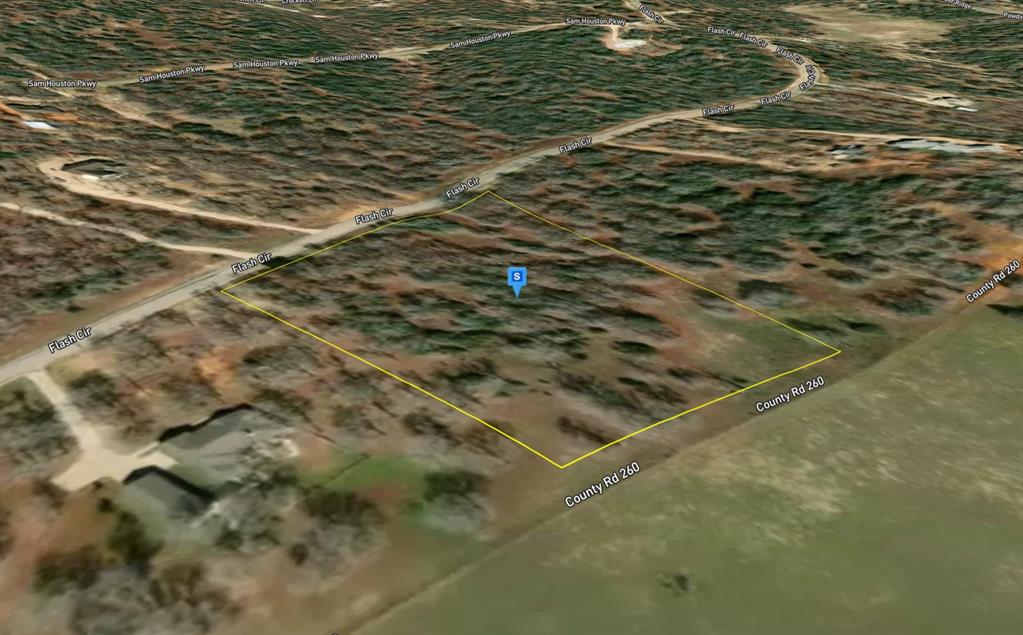 2100 Flash Circle Luling, TX 78648 - Photo 2 of 4