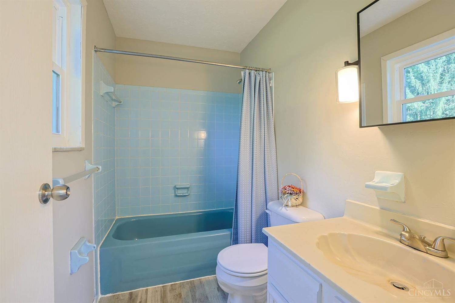 1379 Naegele Road Amelia, OH 45102 - Photo 24 of 39 Gallery Image 24