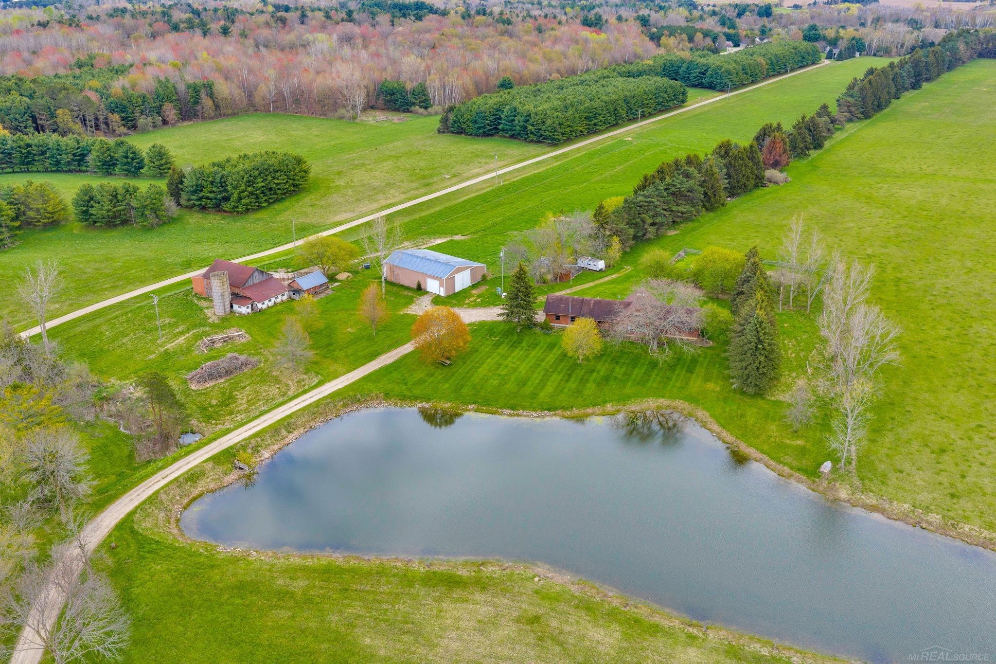5800 Deckerville Road Deckerville, MI 48427 - Photo 6 of 68