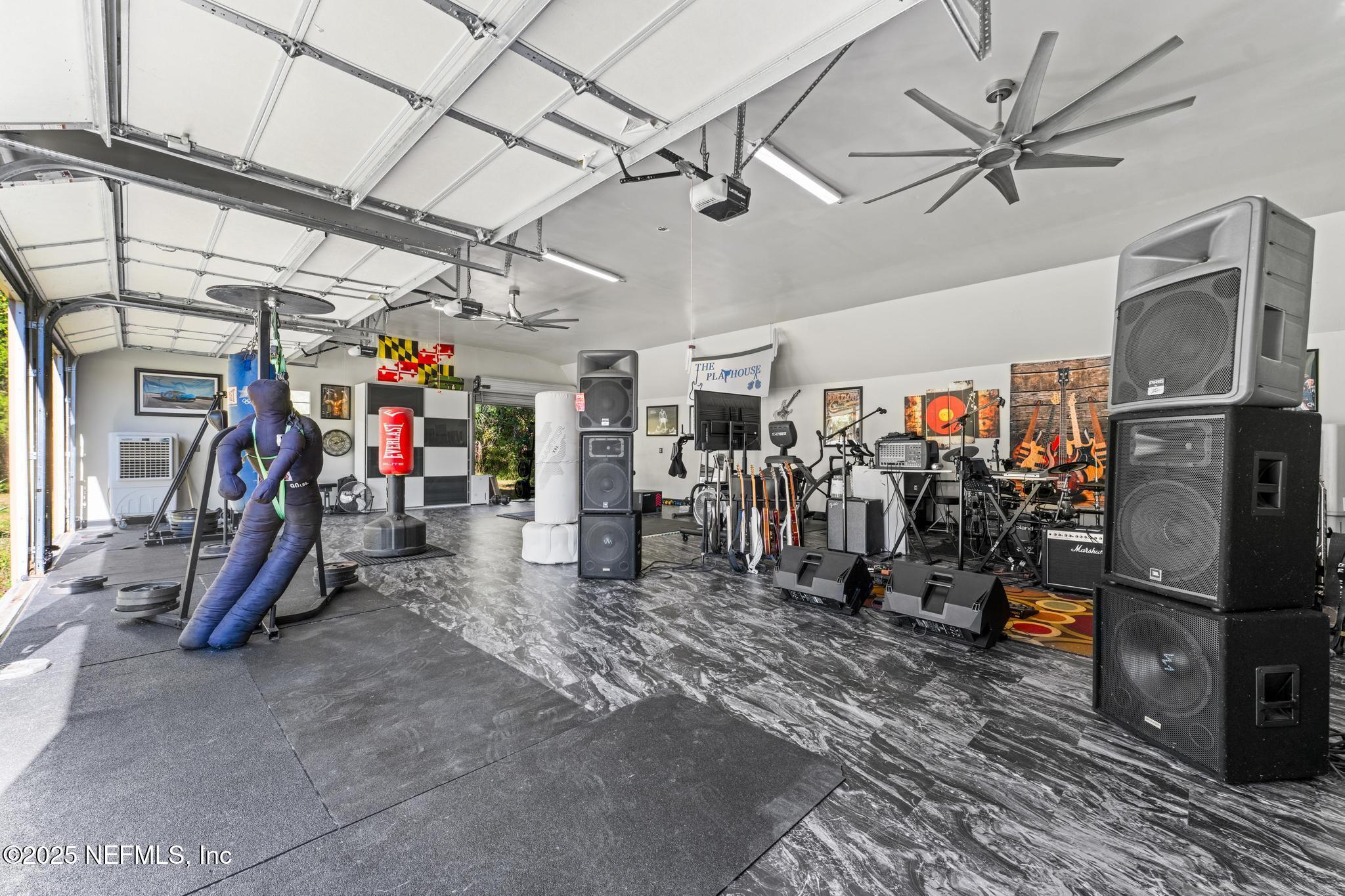 3010 Starratt Road Jacksonville, FL 32226 - Photo 92 of 106 a view of a garage with a bike