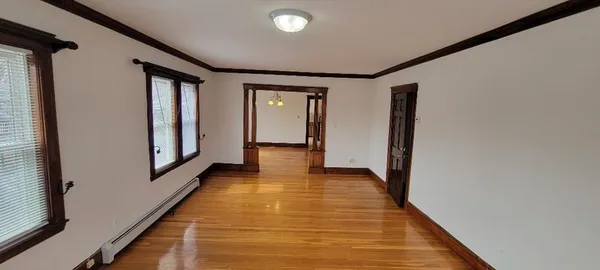 $4,800 | 4765 Washington Street, Unit 2, Boston, MA 02132