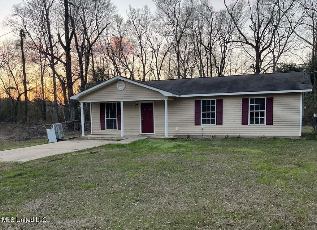 214 Carter Street Osyka, MS 39657 - Photo 9 of 12 20250707195705193732000000-o