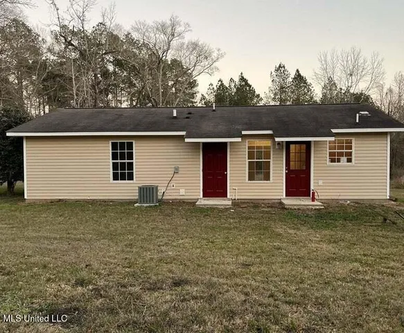 $1,200 | 214 Carter Street, Osyka, MS 39657