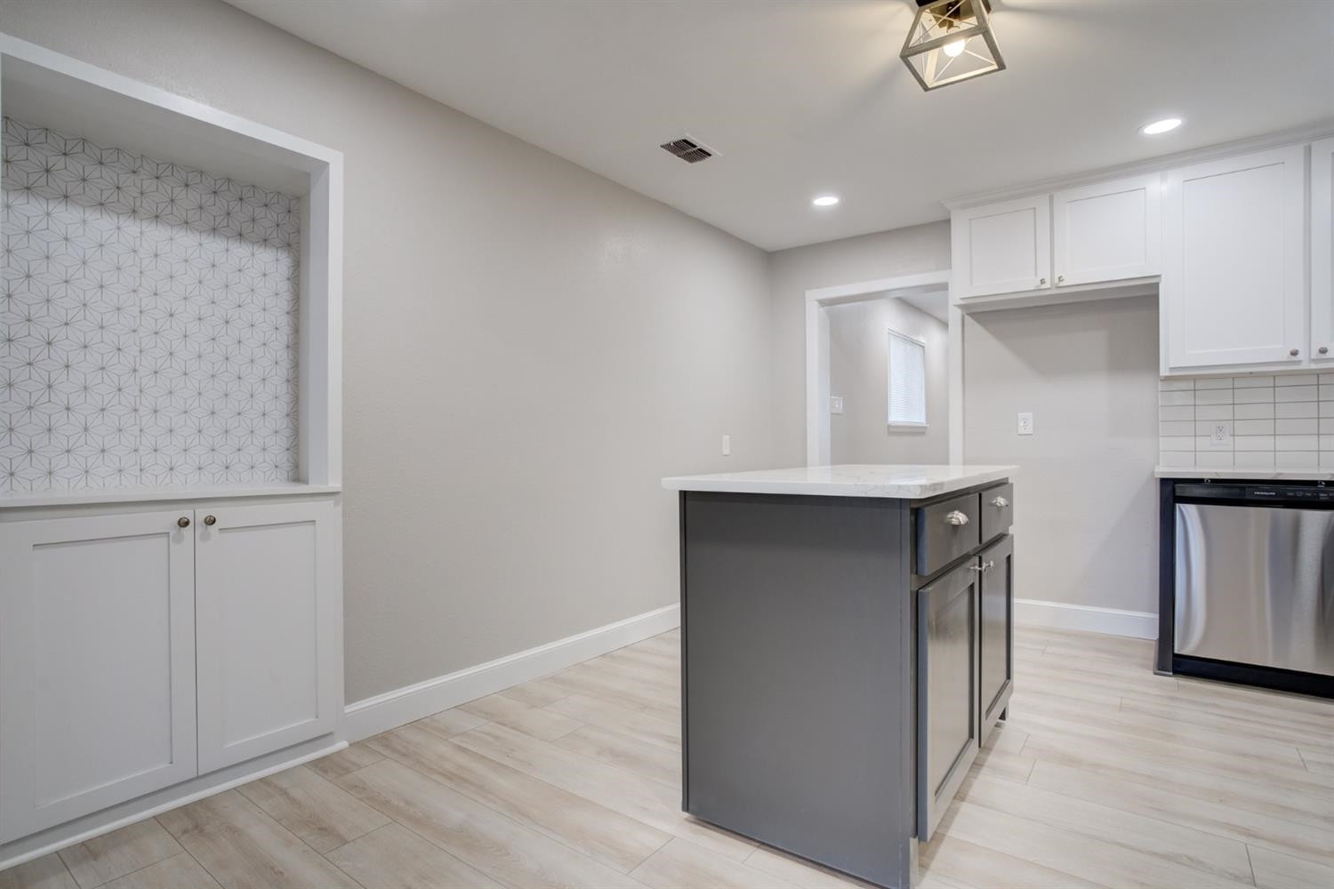 3009 30th Street Lubbock, TX 79410 - Photo 12 of 37 Photo 12