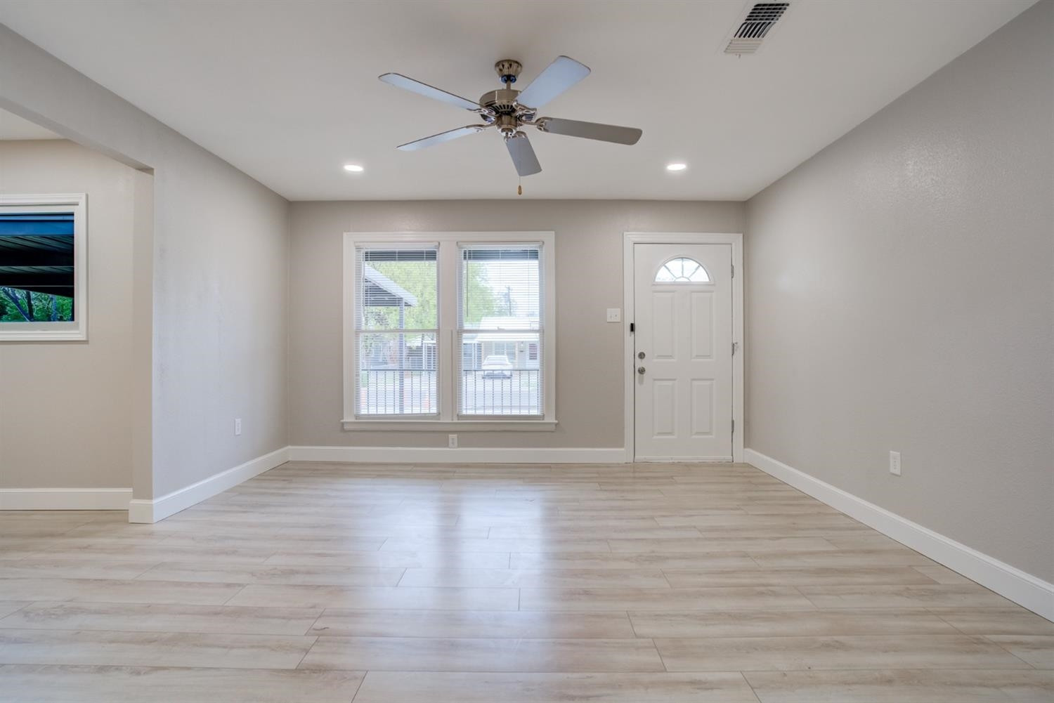 3009 30th Street Lubbock, TX 79410 - Photo 8 of 37 Photo 8