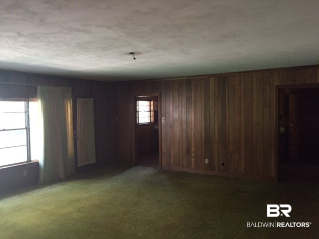 2 Maury Drive Mobile, AL 36606 - Photo 3 of 10