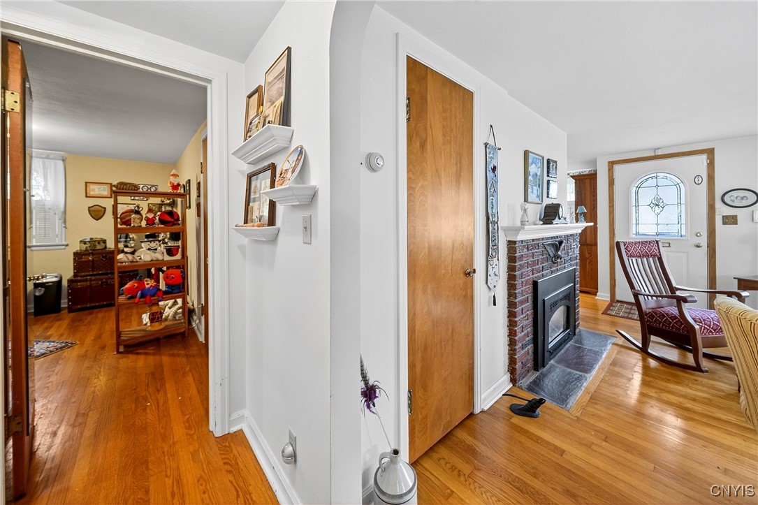 227 Weymouth Road Syracuse, NY 13205 - Photo 13 of 29