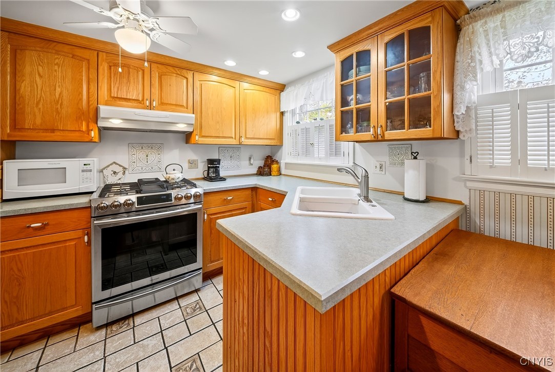 227 Weymouth Road Syracuse, NY 13205 - Photo 4 of 29