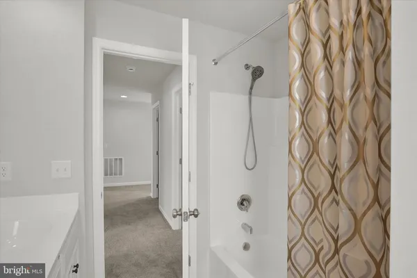 $429,900 | 1800 Ethan Drive, Harrisburg, PA 17110