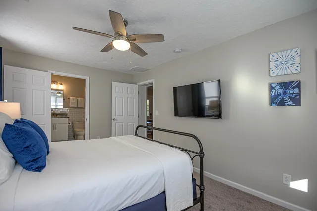 $5,585 | 941 Pine Manor, Marietta, GA 30066