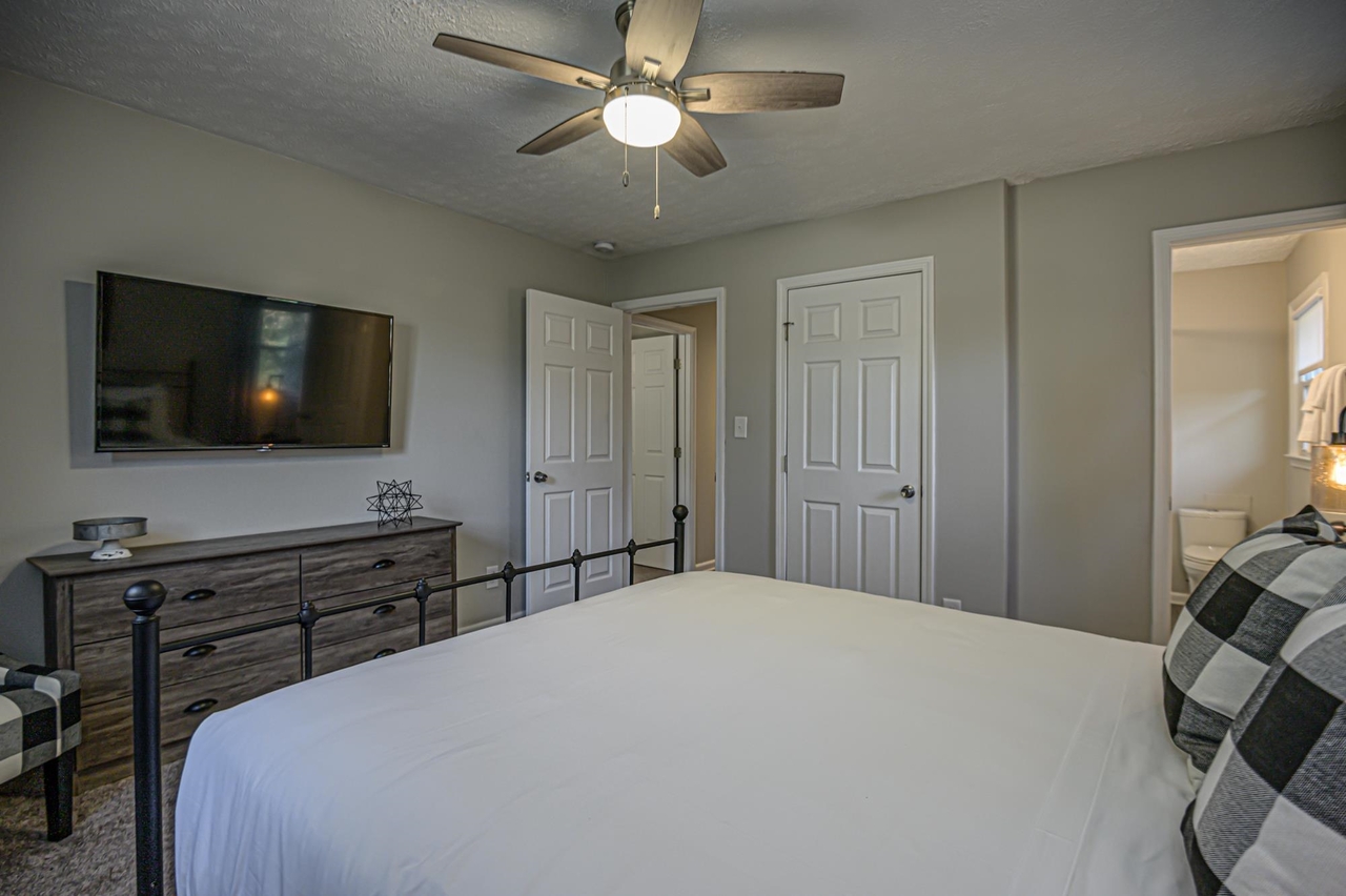 941 Pine Manor Marietta, GA 30066 - Photo 23 of 29