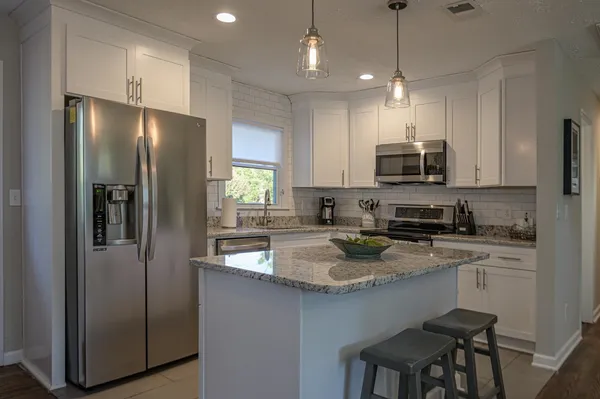$5,585 | 941 Pine Manor, Marietta, GA 30066