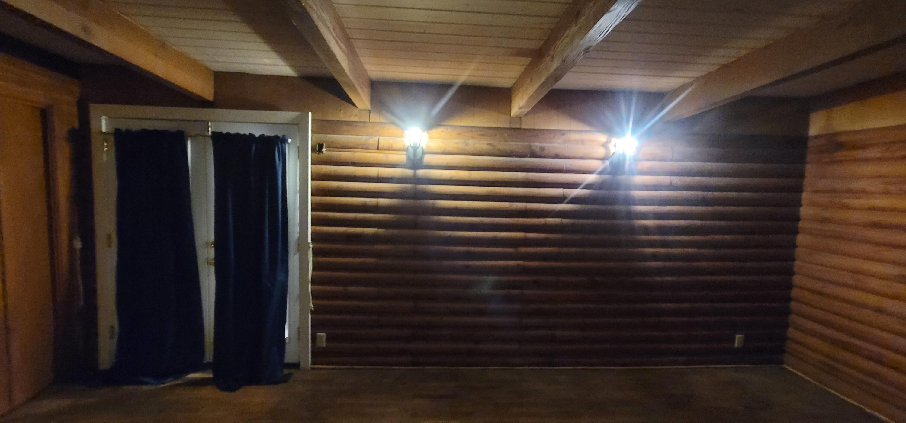 3496 North Foothill Road Medford, OR 97504 - Photo 14 of 27 20230117_191709