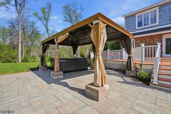 $1,349,000 | 905 Washington Avenue, Green Brook, NJ 08812