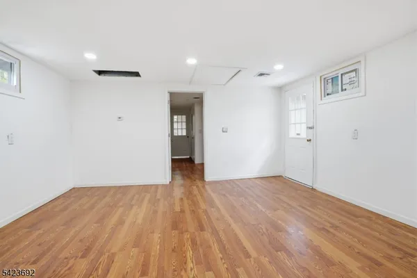$1,349,000 | 905 Washington Avenue, Green Brook, NJ 08812