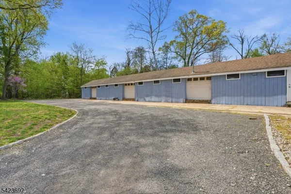 $1,349,000 | 905 Washington Avenue, Green Brook, NJ 08812