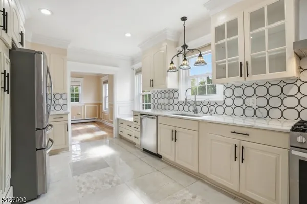 $1,349,000 | 905 Washington Avenue, Green Brook, NJ 08812