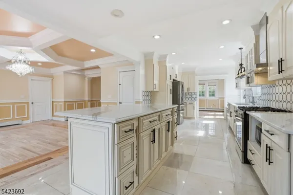 $1,349,000 | 905 Washington Avenue, Green Brook, NJ 08812
