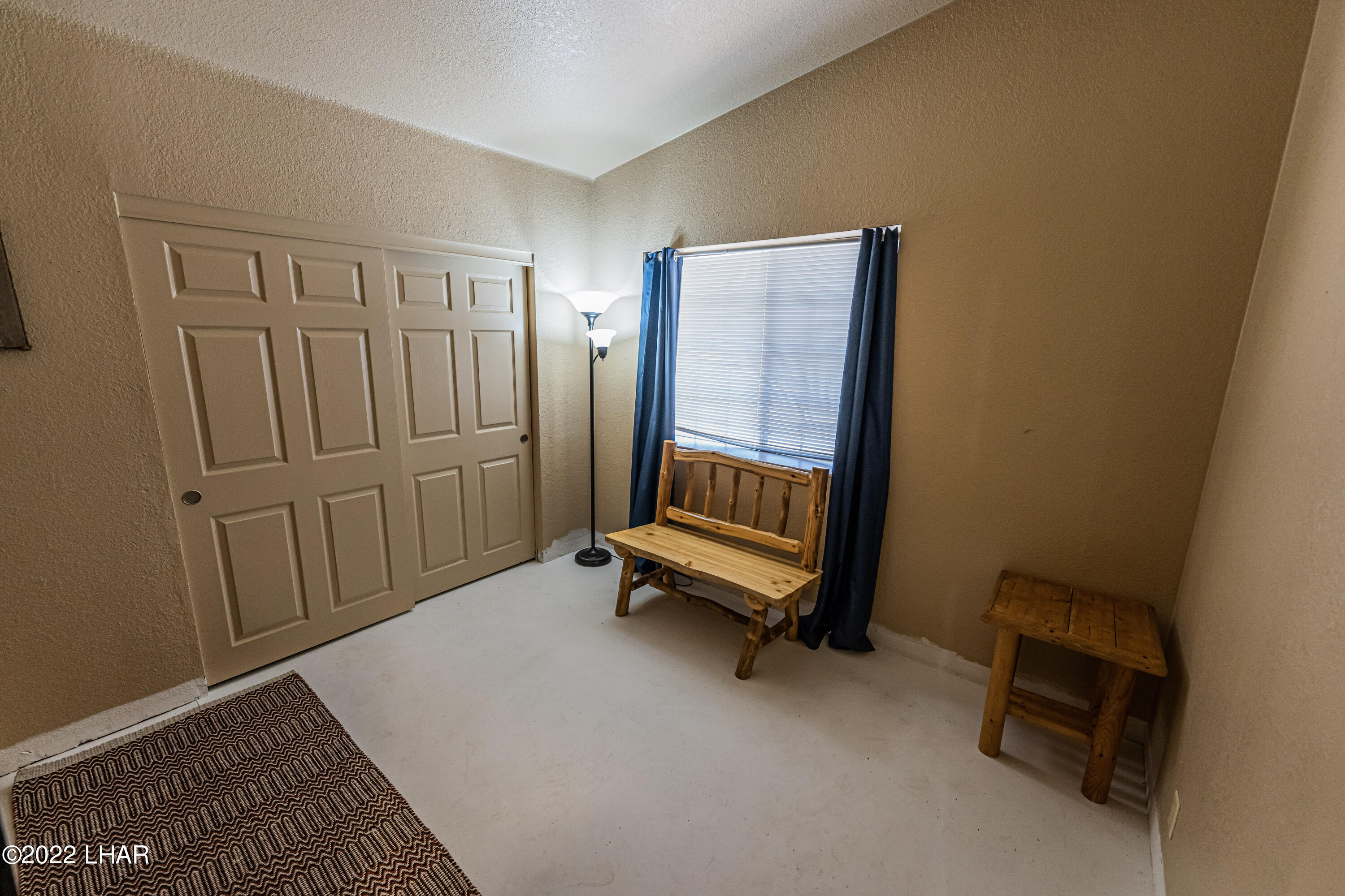 8187 Red Wing Canyon Road Kingman, AZ 86409 - Photo 20 of 61 Bedroom 3