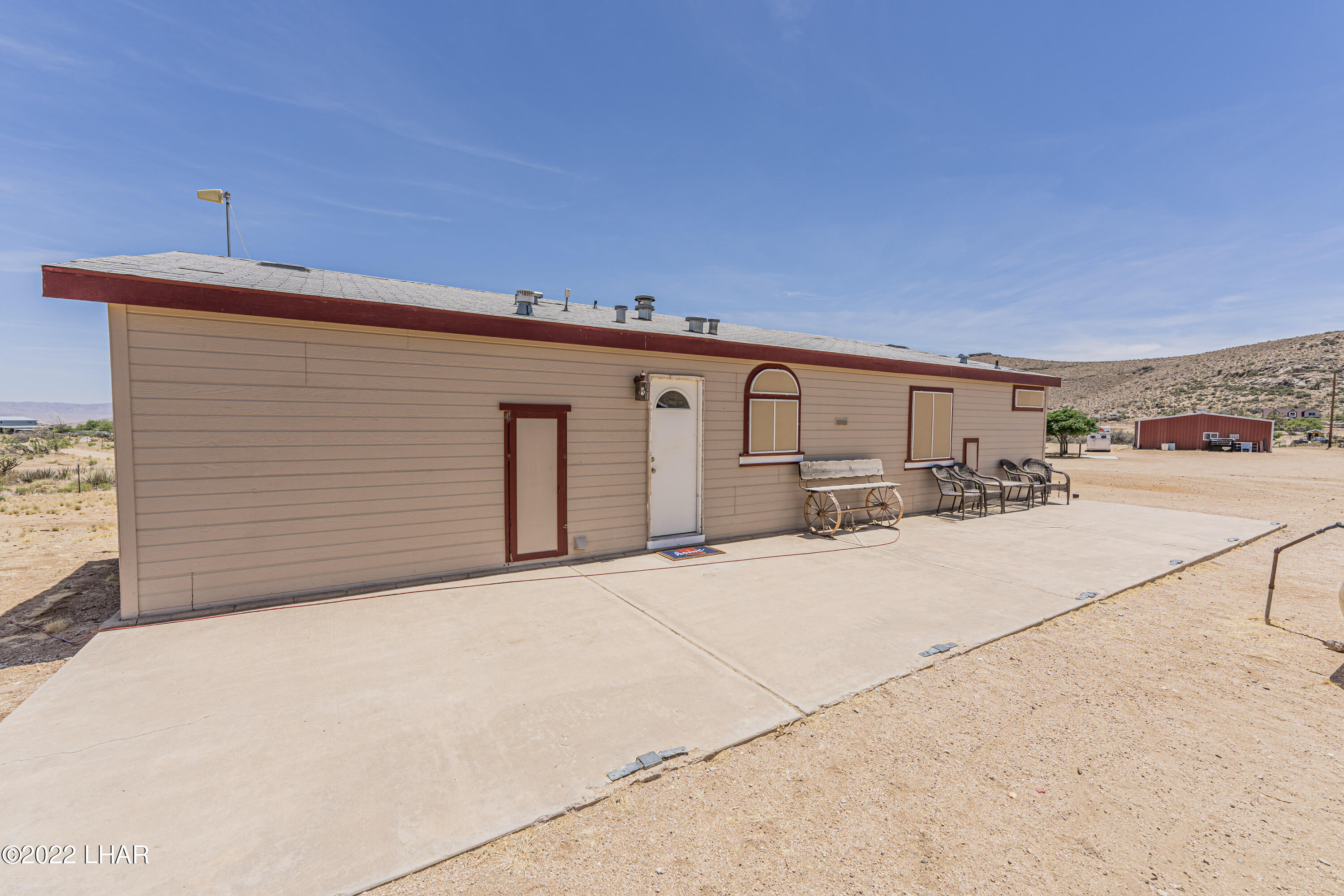 8187 Red Wing Canyon Road Kingman, AZ 86409 - Photo 25 of 61 Patio
