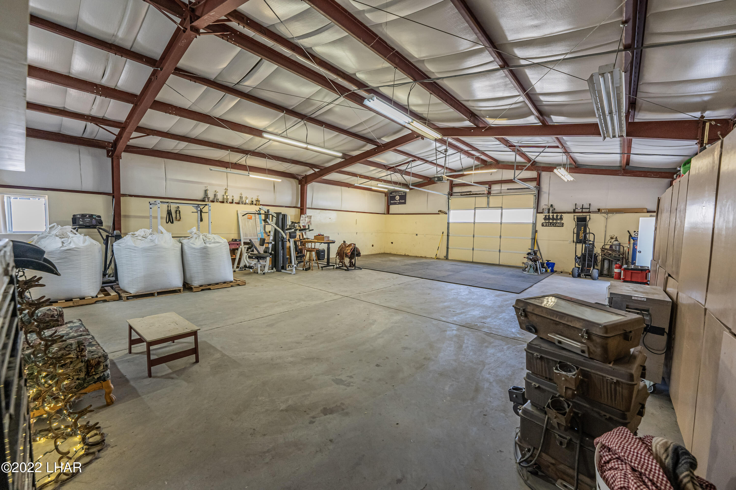 8187 Red Wing Canyon Road Kingman, AZ 86409 - Photo 35 of 61 Shop