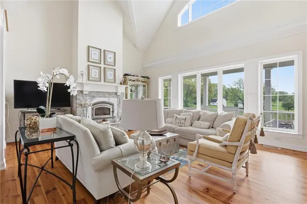 $1,595,000 | 1850 Lake Viking Terrace, Gallatin, MO 64640