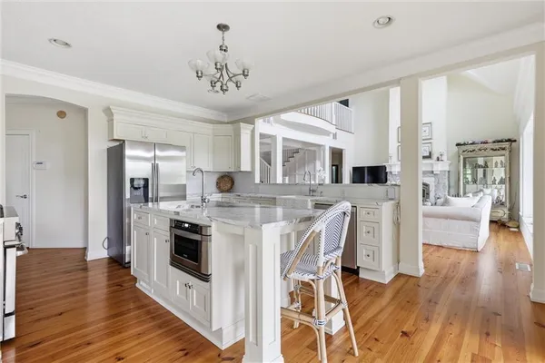 $1,595,000 | 1850 Lake Viking Terrace, Gallatin, MO 64640