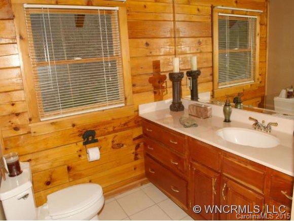 249 Pride Mountain Road Waynesville, NC 28786 - Photo 16 of 24 Gallery Image 16