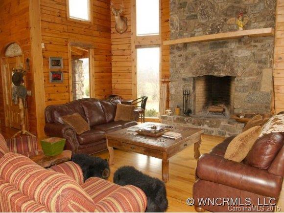 249 Pride Mountain Road Waynesville, NC 28786 - Photo 6 of 24 Gallery Image 6