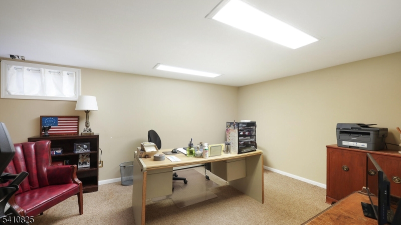 393 Huntington Road Union, NJ 07083 - Photo 29 of 40