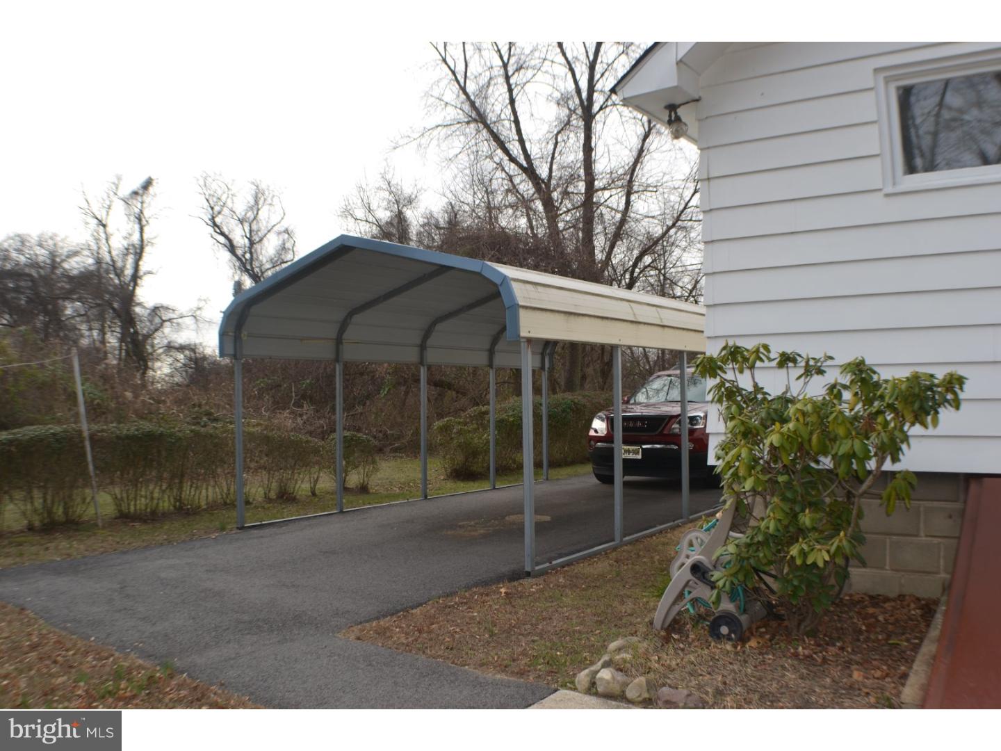 11 Island Road Bridgeport, NJ 08014 - Photo 12 of 14 Gallery Image 12