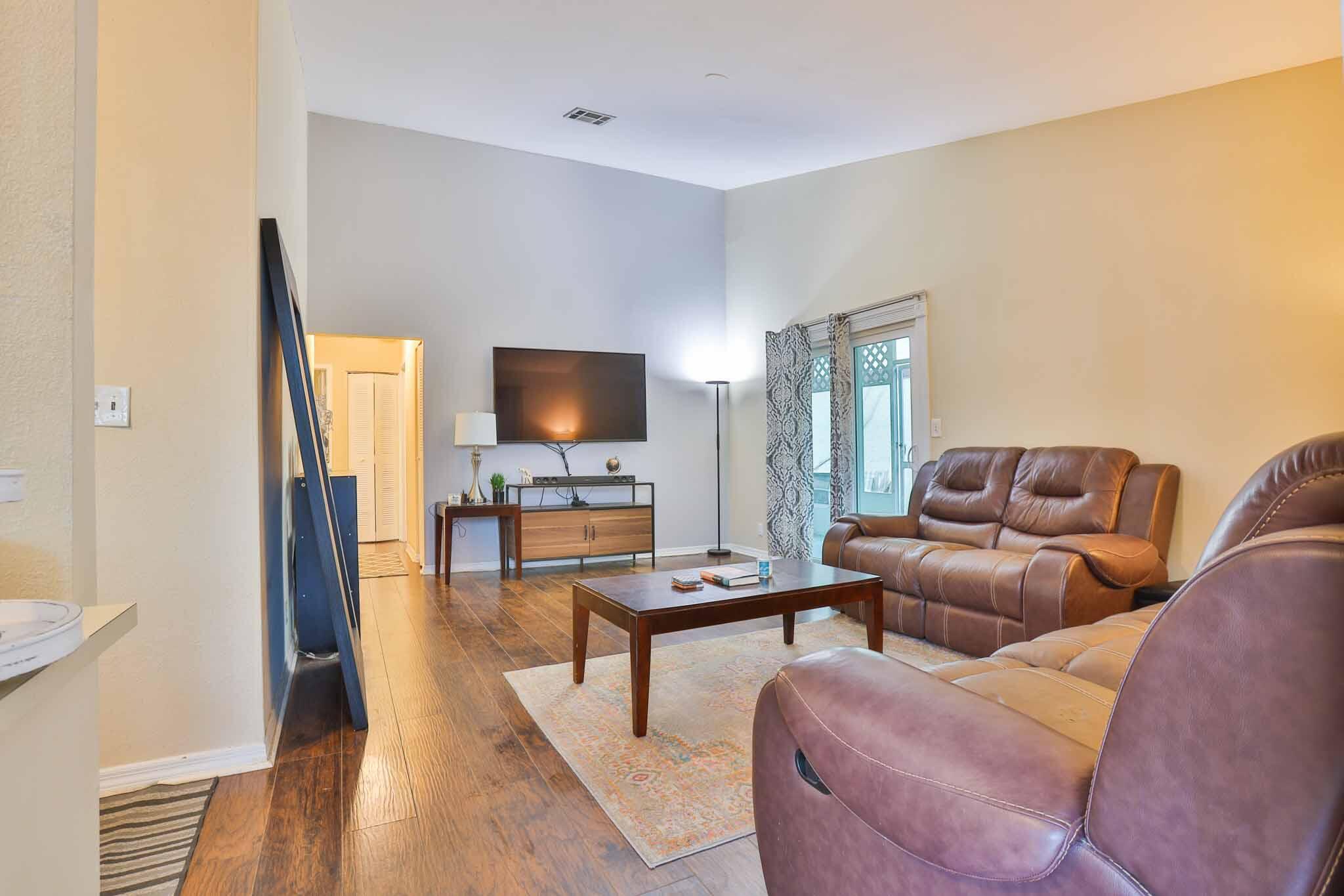 11223 Model Circle West Boca Raton, FL 33428 - Photo 5 of 35 3K6A0816