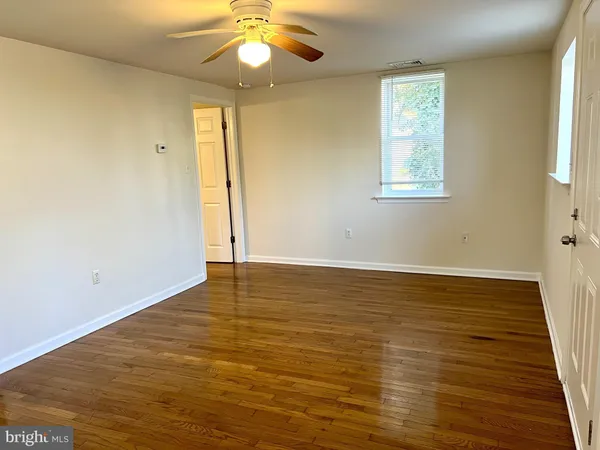 $1,600 | 504 Mullica Hill Road, Mullica Hill, NJ 08062